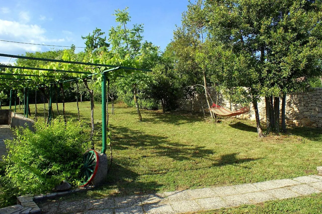 הוילה Raša House Violeta