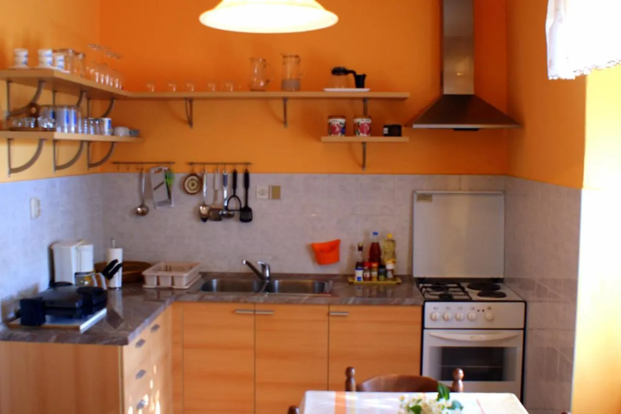 הוילה Raša House Violeta 0*,